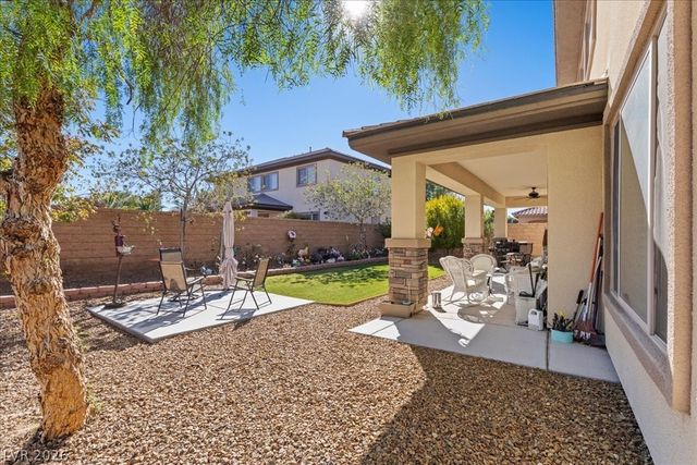 7418 Bugler Swan Way, North Las Vegas, NV 89084