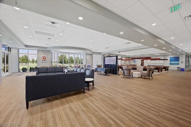 7418 Bugler Swan Way, North Las Vegas, NV 89084