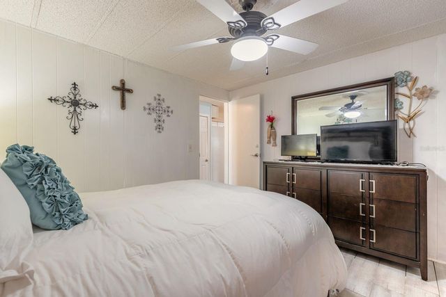 109 DOUGLAS STREET, Edgewater, FL 32141