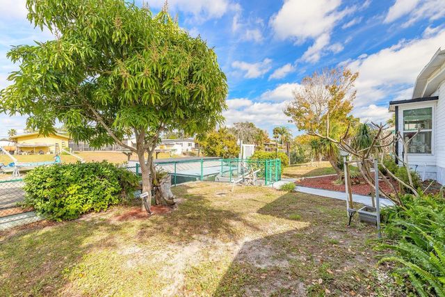 109 DOUGLAS STREET, Edgewater, FL 32141