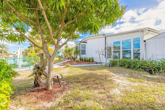 109 DOUGLAS STREET, Edgewater, FL 32141