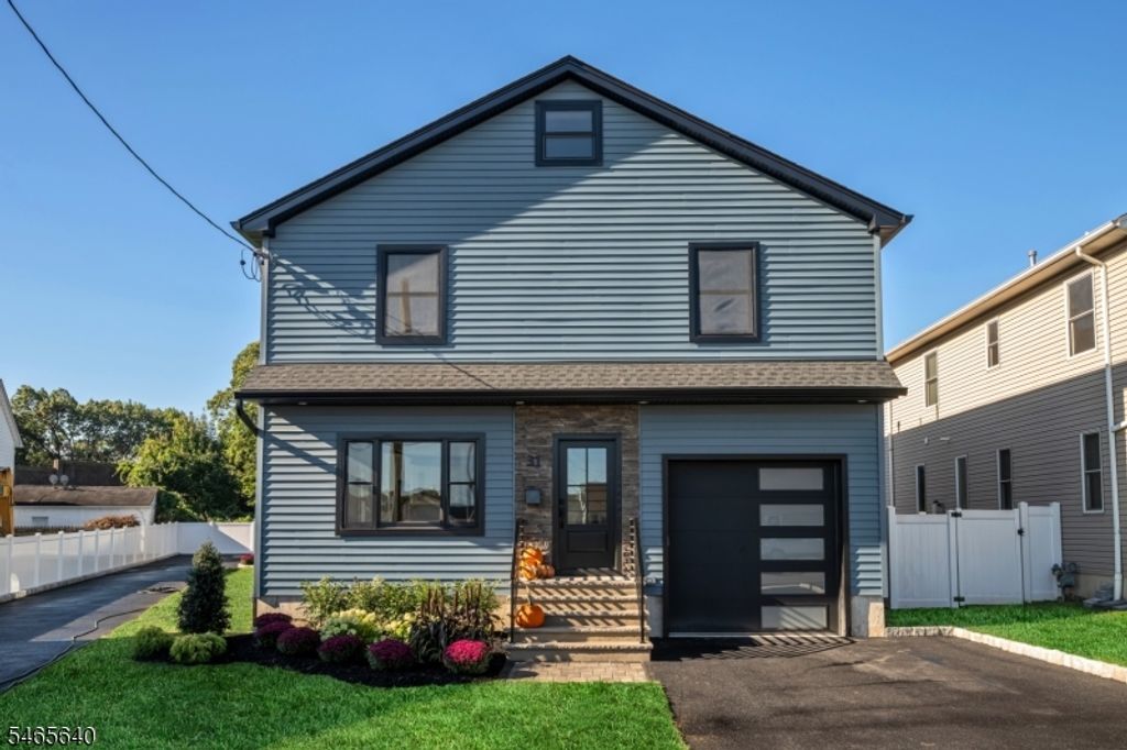 31 Bogert St, Totowa Boro, NJ 07512 — photo 2