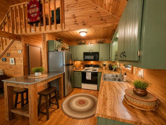 550 Ross Road, Mineral Bluff, GA 30559