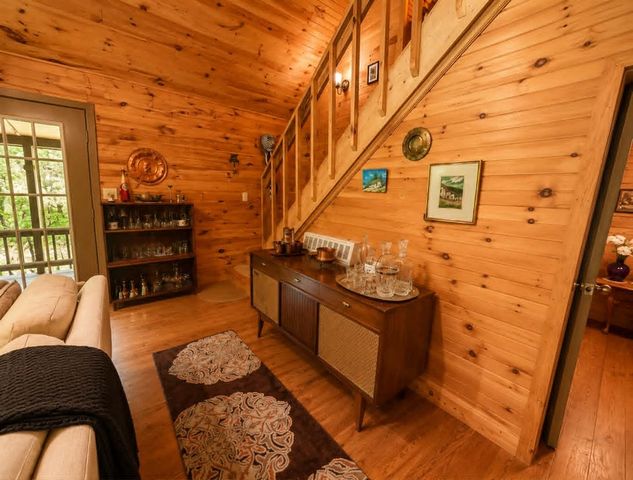 550 Ross Road, Mineral Bluff, GA 30559