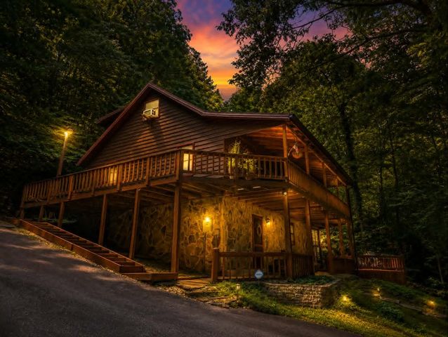 550 Ross Road, Mineral Bluff, GA 30559