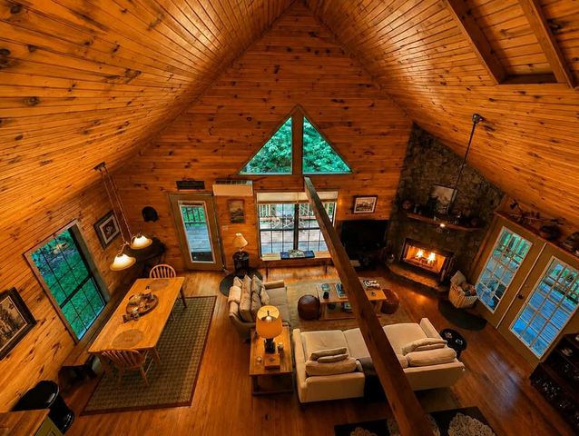 550 Ross Road, Mineral Bluff, GA 30559