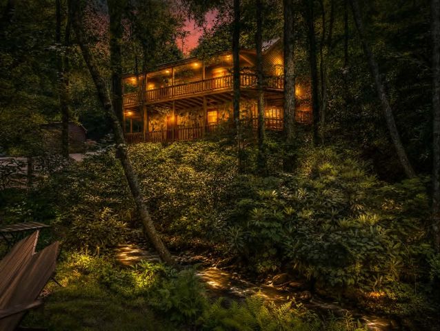 550 Ross Road, Mineral Bluff, GA 30559