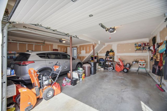 87 Overledge Extension, Derry, NH 03038