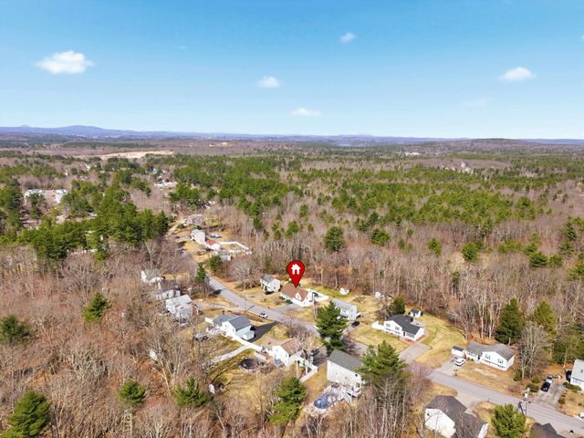 87 Overledge Extension, Derry, NH 03038