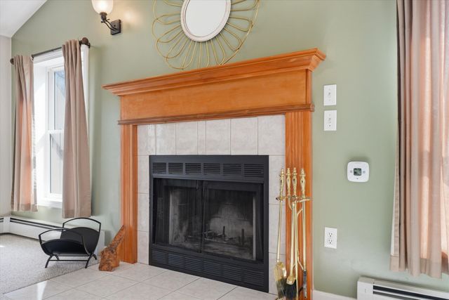 87 Overledge Extension, Derry, NH 03038