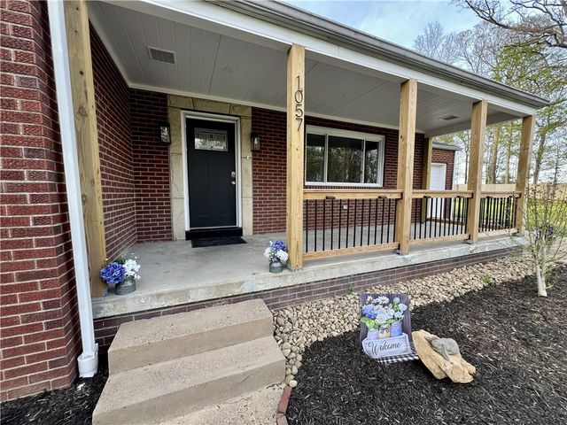 1057 Winfield Rd, Winfield Twp, PA 16023
