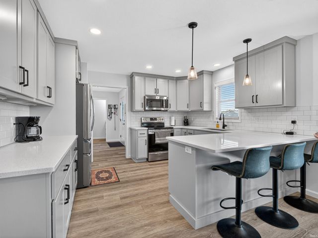 1224 Switchfoot Drive, Huntertown, IN 46748