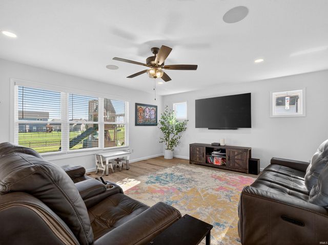 1224 Switchfoot Drive, Huntertown, IN 46748