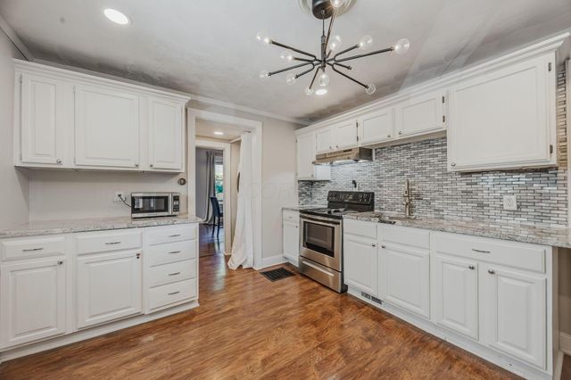 144 Cedar Alley, Columbus, OH 43215