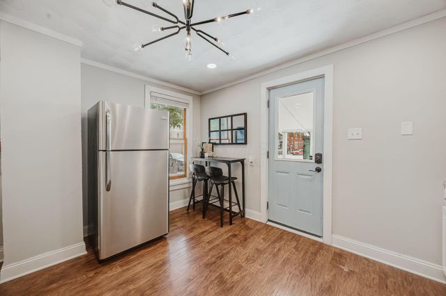144 Cedar Alley, Columbus, OH 43215
