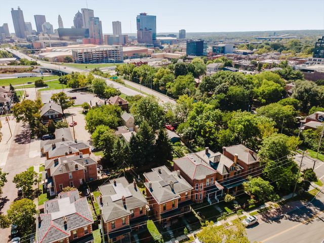 144 Cedar Alley, Columbus, OH 43215