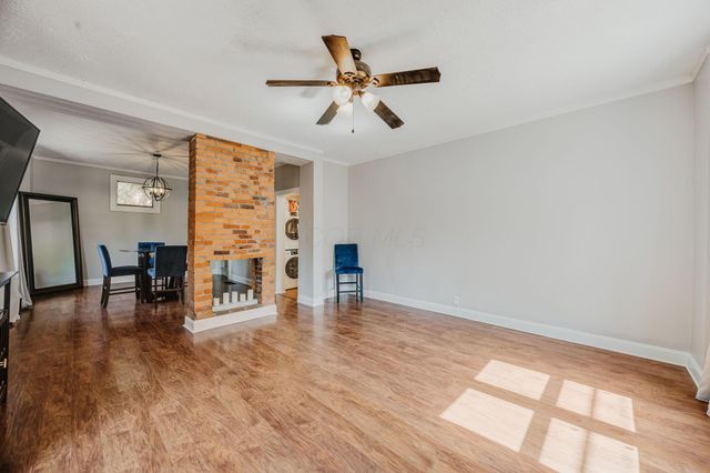 144 Cedar Alley, Columbus, OH 43215