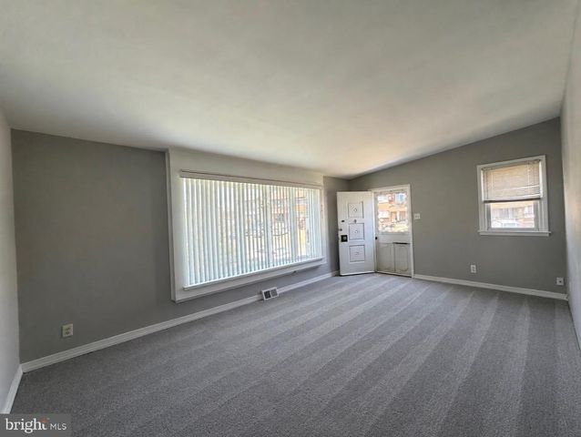 7639 LEONARD, Philadelphia, PA 19152