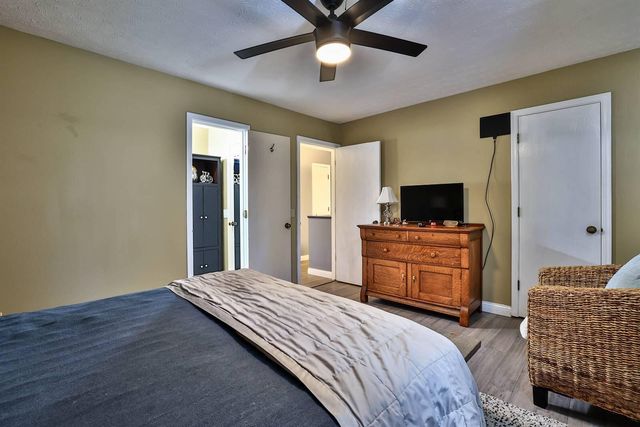 174 Shaker Heights Lane, Crestview Hills, KY 41017