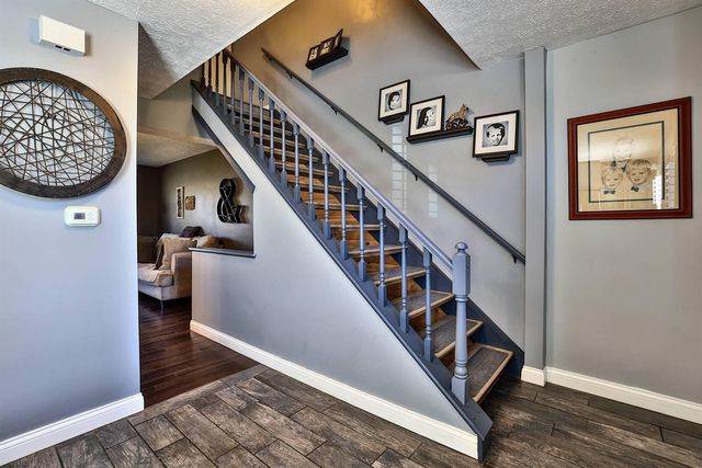 174 Shaker Heights Lane, Crestview Hills, KY 41017