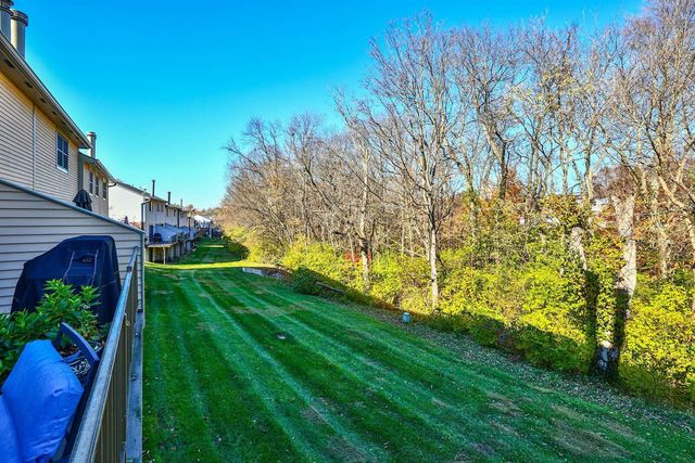 174 Shaker Heights Lane, Crestview Hills, KY 41017