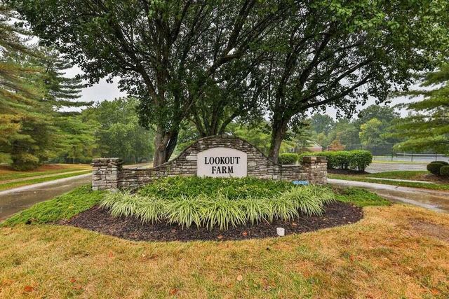 174 Shaker Heights Lane, Crestview Hills, KY 41017