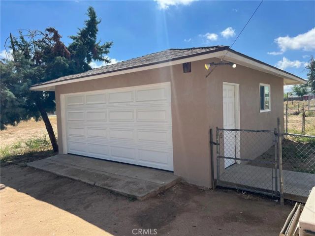 15683 Fir, Hesperia, CA 92345