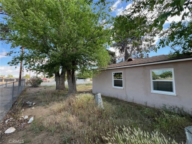 15683 Fir, Hesperia, CA 92345