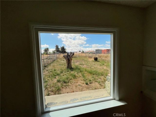 15683 Fir, Hesperia, CA 92345