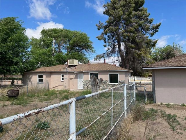 15683 Fir, Hesperia, CA 92345