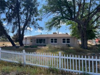 15683 Fir, Hesperia, CA 92345