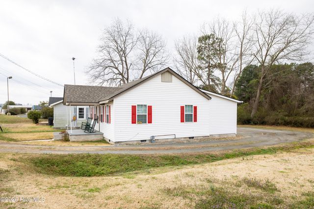 200 Southeast Boulevard, Clinton, NC 28328