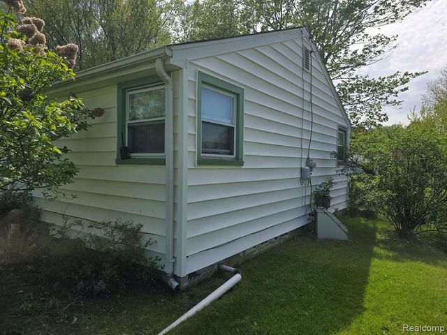 11421 Wing Drive, Clio, MI 48420