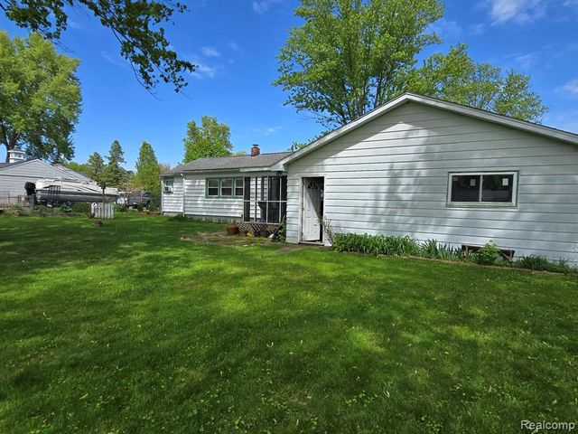 11421 Wing Drive, Clio, MI 48420