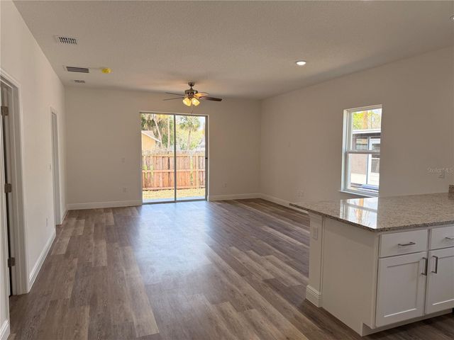 1606 PEACH AVENUE, Sanford, FL 32771