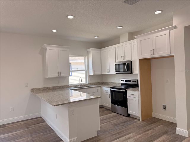 1606 PEACH AVENUE, Sanford, FL 32771