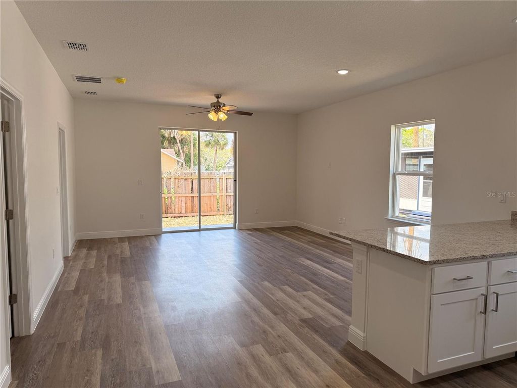 Image 20 of property listing at 1606 PEACH AVENUE, Sanford, FL 32771