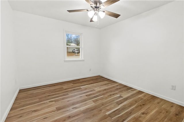 3607 W Overland Circle, Harrison, AR 72601