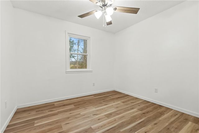 3607 W Overland Circle, Harrison, AR 72601