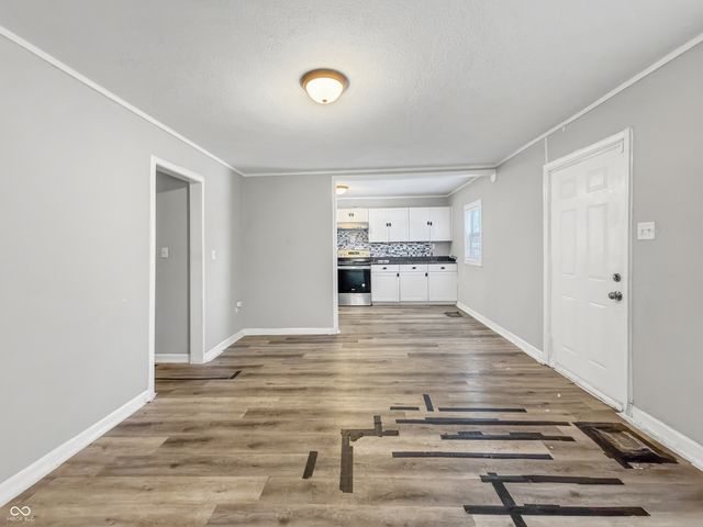 4006 Kenneth Avenue, Indianapolis, IN 46226