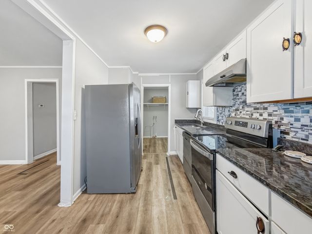 4006 Kenneth Avenue, Indianapolis, IN 46226