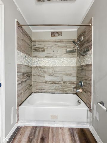 4006 Kenneth Avenue, Indianapolis, IN 46226