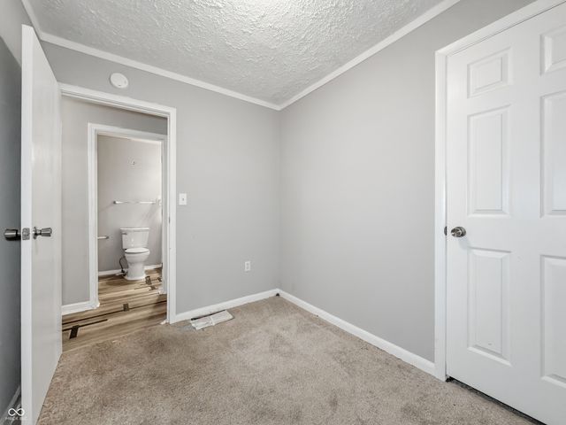 4006 Kenneth Avenue, Indianapolis, IN 46226