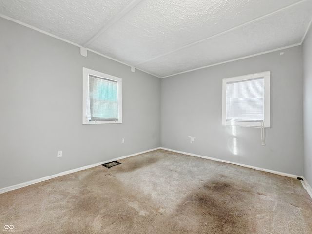 4006 Kenneth Avenue, Indianapolis, IN 46226