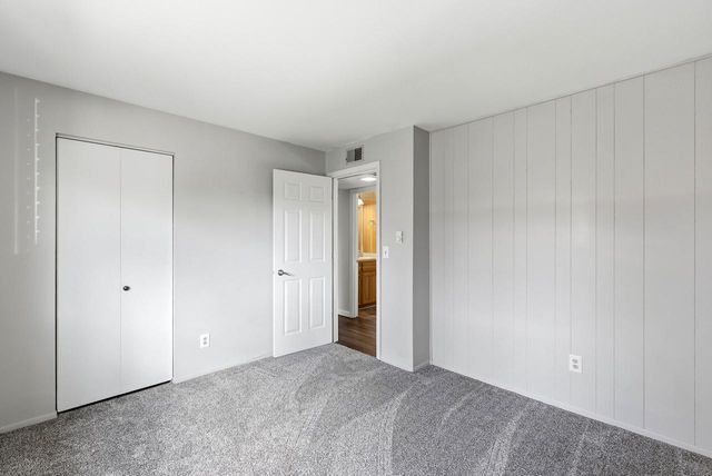 W168N11487 El Camino DRIVE, Germantown, WI 53022