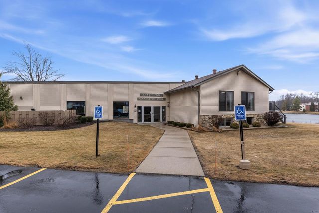 W168N11487 El Camino DRIVE, Germantown, WI 53022