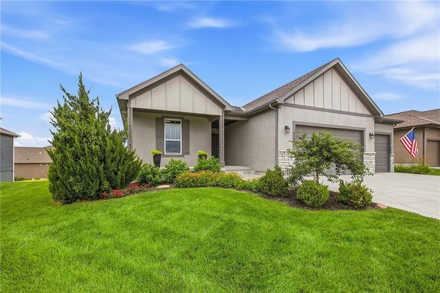 25080 W 112th Terrace, Olathe, KS 66061