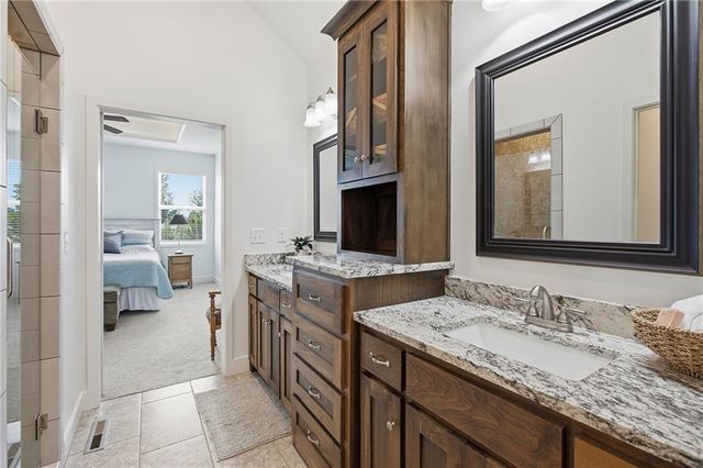 25080 W 112th Terrace, Olathe, KS 66061