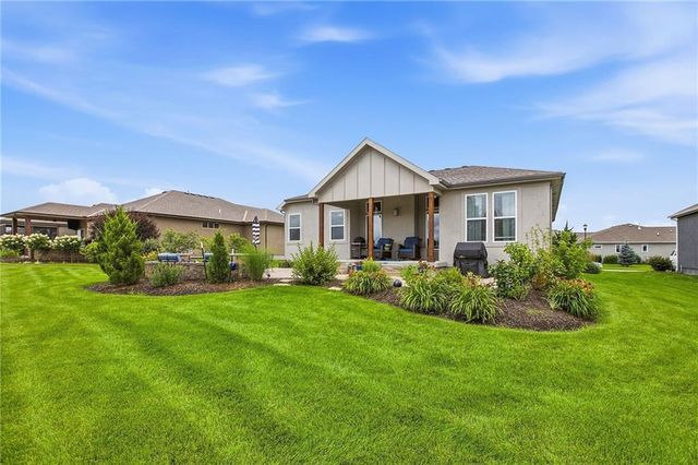 25080 W 112th Terrace, Olathe, KS 66061