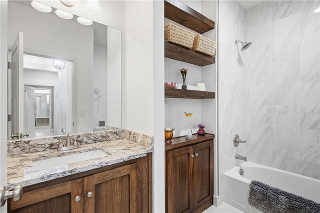 25080 W 112th Terrace, Olathe, KS 66061